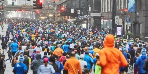 Marathon Runners - Wide Thumb